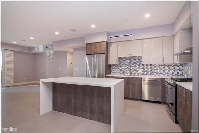 Foto del edificio - 3 br, 2 bath Condo - 2225 Mira Vista Ave #...