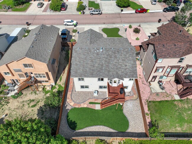 Building Photo - 3925 Roan Drive Colorado Springs, CO 80922