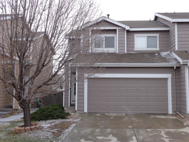 Primary Photo - 2426 E 110th Place
