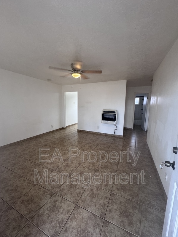 Foto del edificio - 7015 Trumbull Ave SE