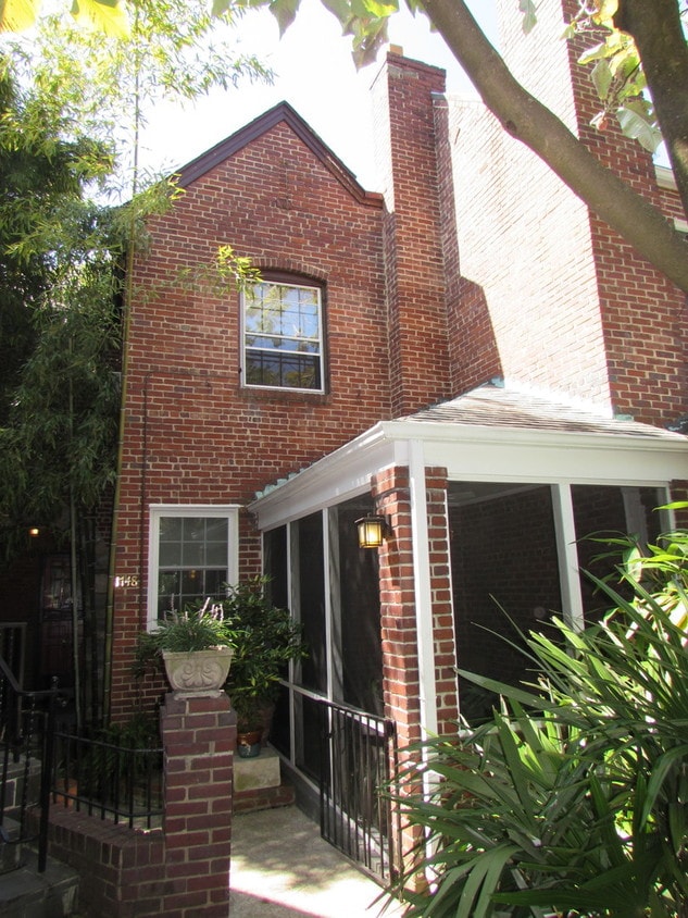 1748 Hobart St NW Unit B, Washington, DC 20009 Room for Rent in