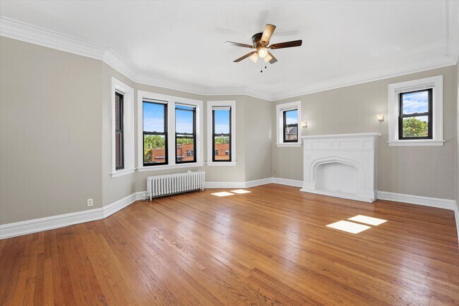 Foto del edificio - 44 Lawton Rd