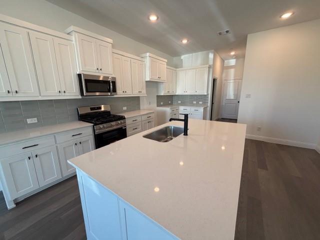 Foto del edificio - 1025 Featherglass Ln