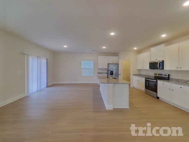 Foto del edificio - 7114 Jerimoth Dr