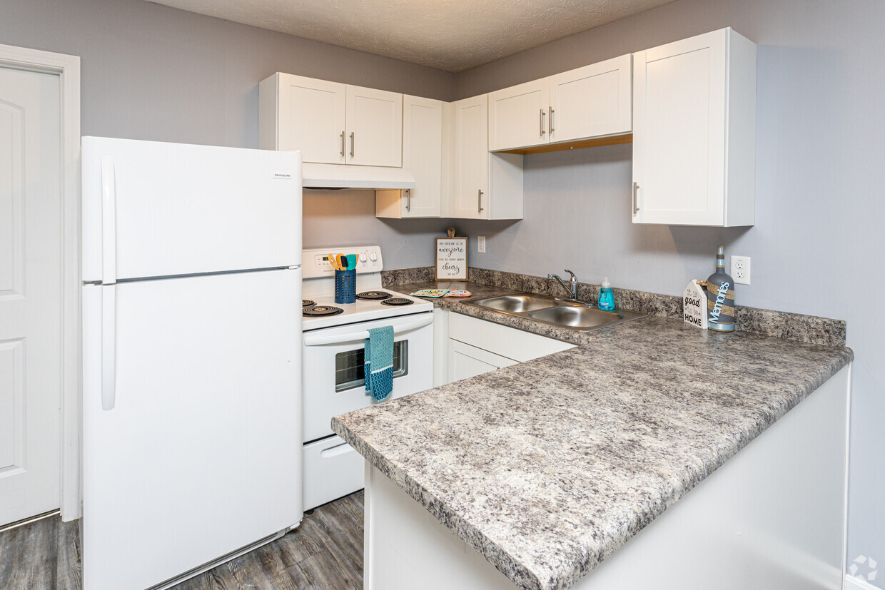 Cocina renovada en Flowering Redbud Plano de planta - SPRING VALLEY FLATS