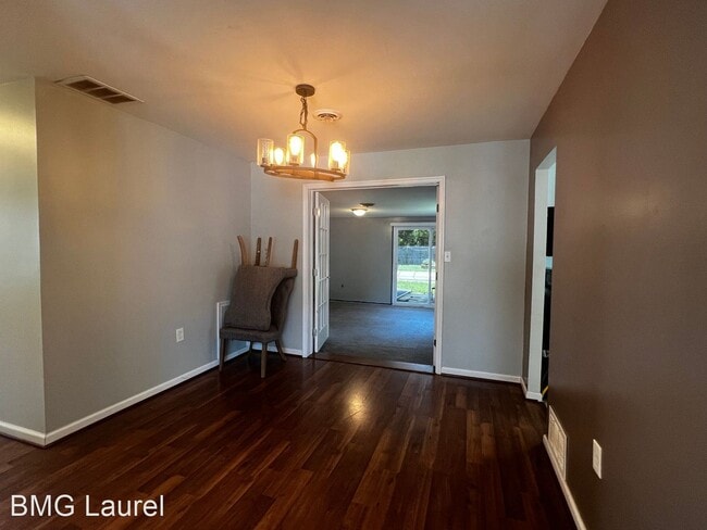 Foto del edificio - 4 br, 2 bath House - 1419 Oakdale Rd