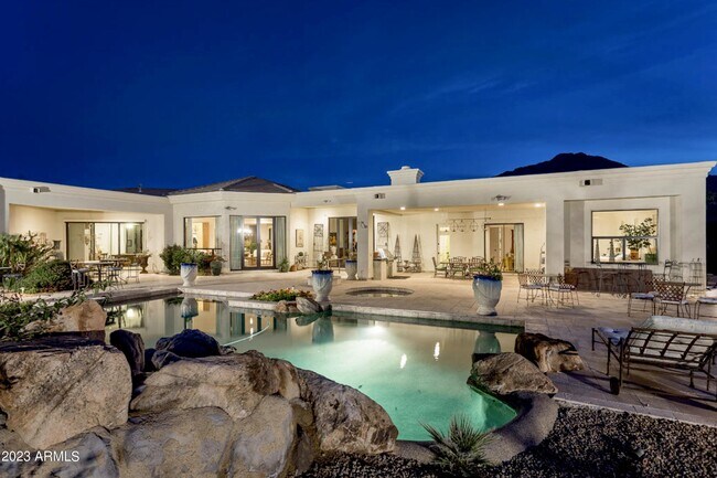 Foto del edificio - 6502 N Lost Dutchman Rd