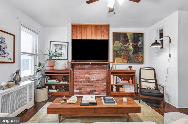 Foto del edificio - 1627 Cadwallader St