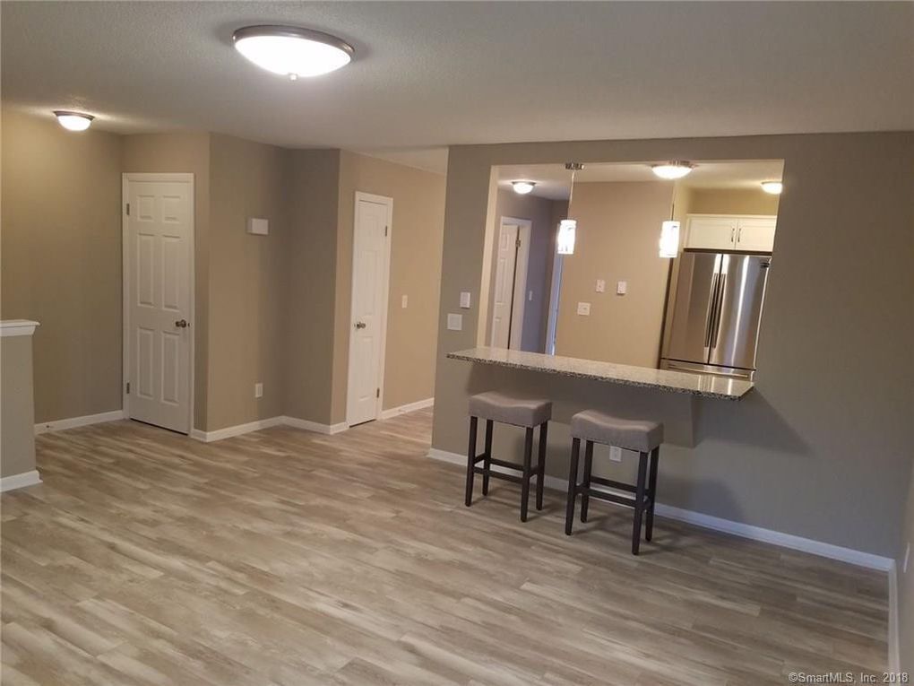 Foto principal - 371 Emmett St