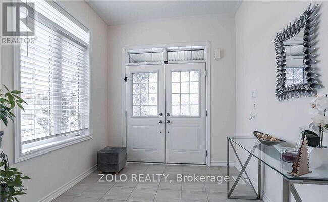 Photo du bâtiment - 42 Brent Cres