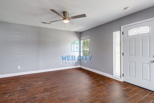 Photo - 11510 Stein St Apartment