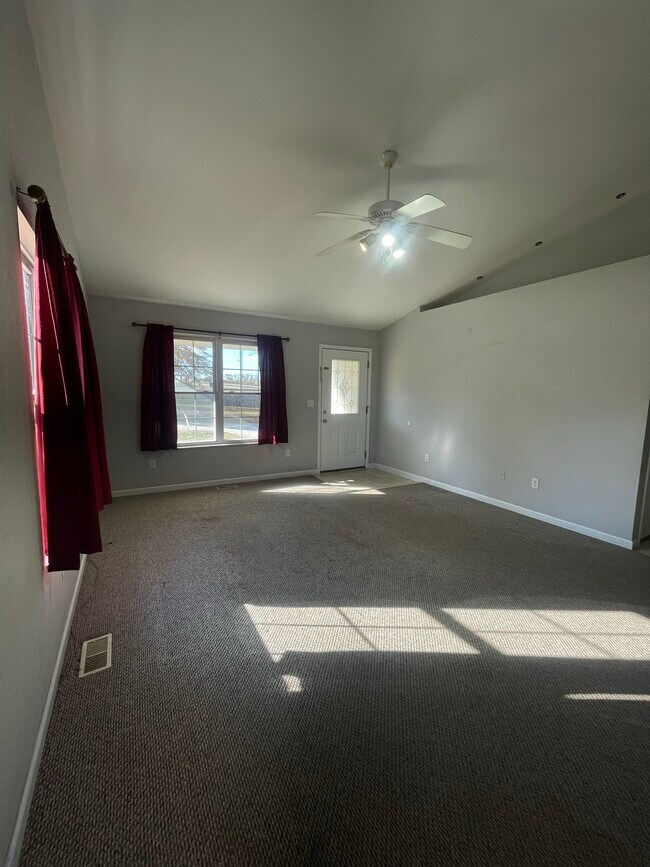 Foto del edificio - 1010 Orchard Dr