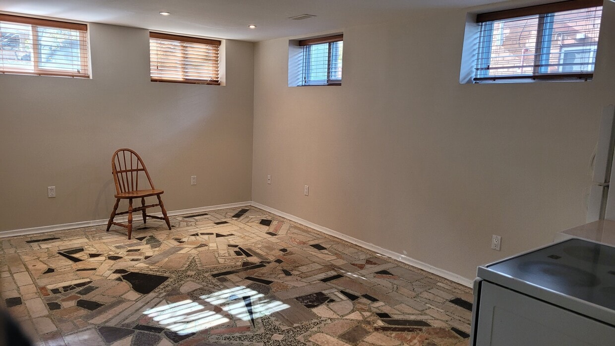 Living room 12 ft 20 ft - 742 Mohawk Rd E