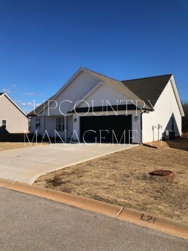 Building Photo - 3111 Lorenzo Ct