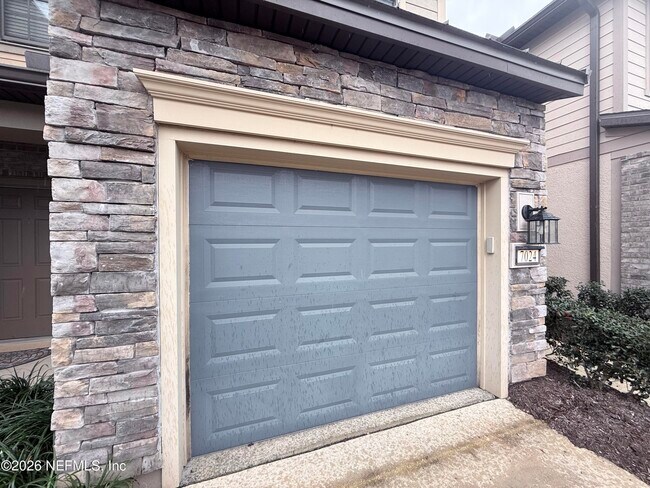 Foto del edificio - 7024 Butterfly Ct