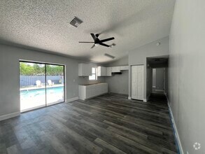 Building Photo - 1573 Hawthorne Pl
