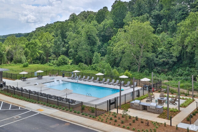 Building Photo - The Hominy