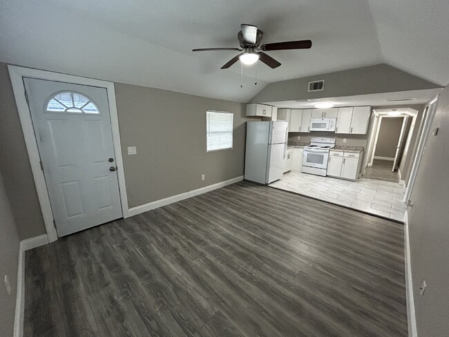 Photo - 1830 48th St S Apartment