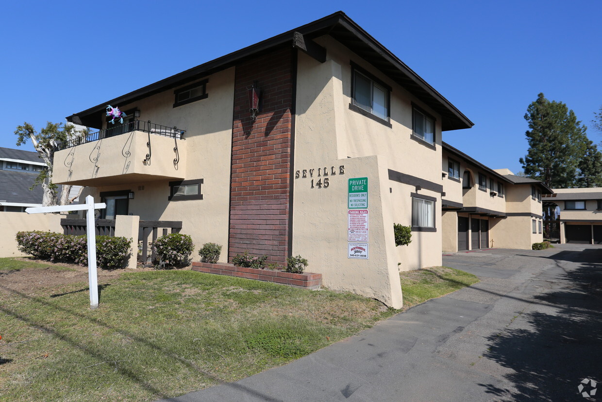 Seville Apartments Apartments in Orange, CA