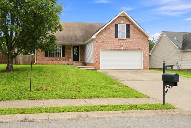 Building Photo - 1524 Cedar Springs Cir