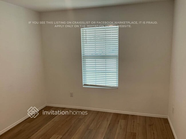 Foto del edificio - 1338 Mosely Cir
