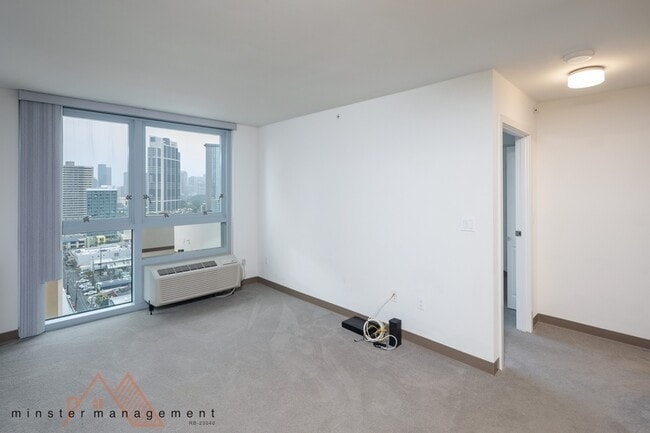 Building Photo - 988 Halekauwila St