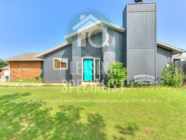 Building Photo - 2 Bed 2 Bath Garden Home in SW OKC's The R...