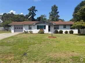 Building Photo - 751 Galloway Dr