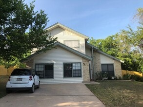 Building Photo - 8100 Red Willow Dr