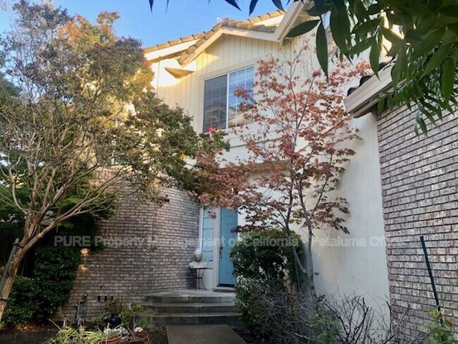 Building Photo - 14 Horseshoe Bay Ct