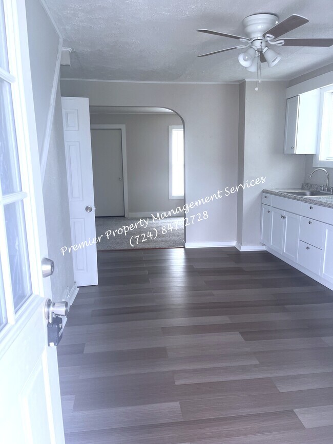 Foto del edificio - 3302 46th St