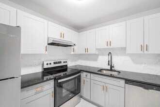 Building Photo - 280 Collins St