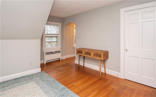 Foto del edificio - 118 Ruggles Ave