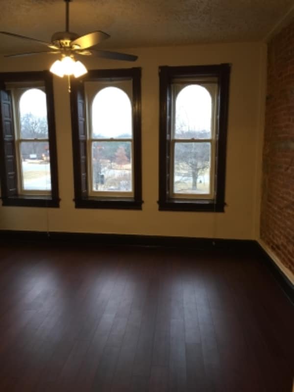Building Photo - 3320 Auchentoroly Terrace