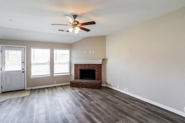 Foto del edificio - 1813 Sparrow Ln