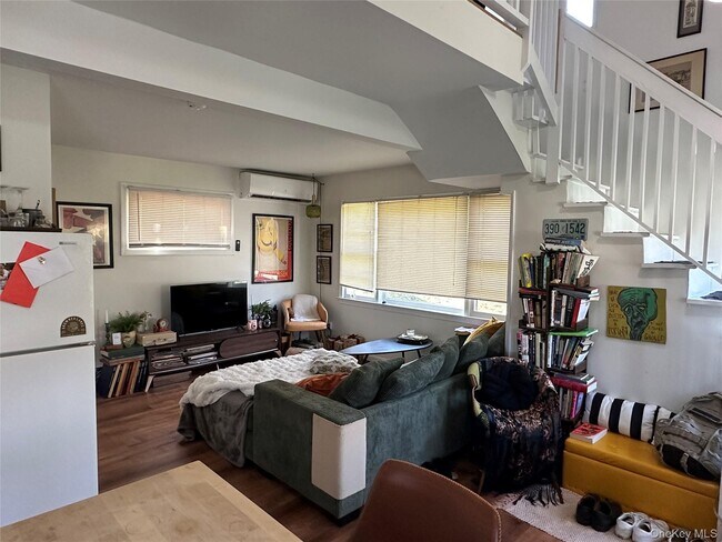 Foto del edificio - 11 Upper Hillman Rd