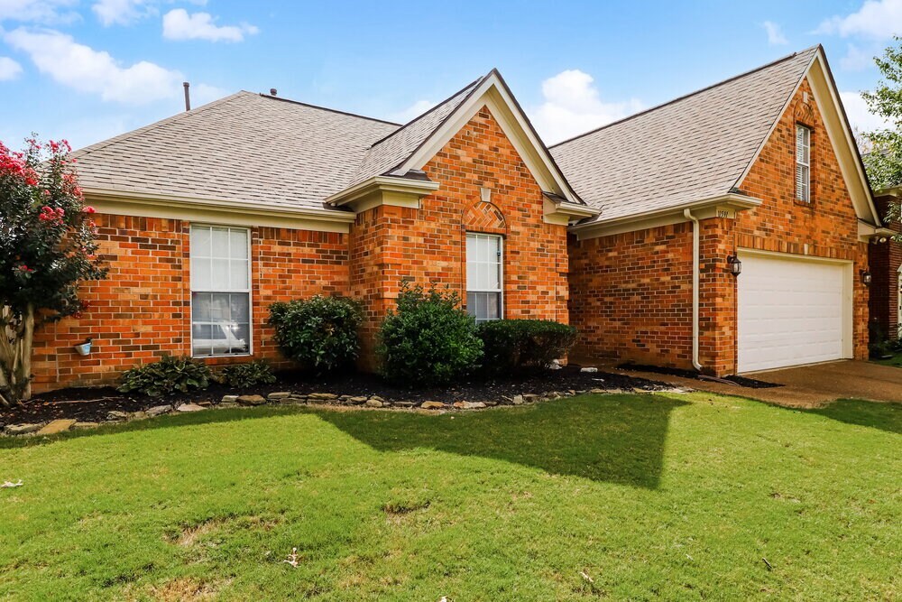 Foto principal - 11591 Millwind Dr