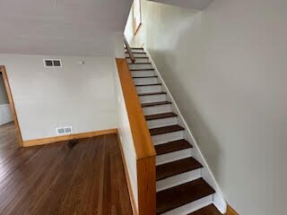 Foto del edificio - 176 Riverview Dr