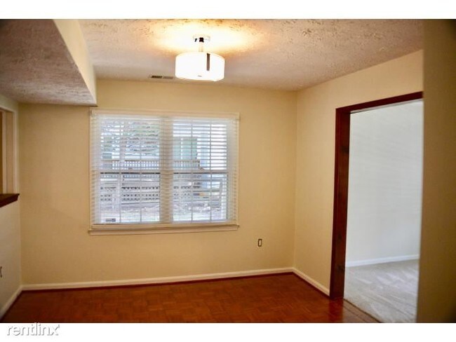 Building Photo - 5019 Angel Fish Ct