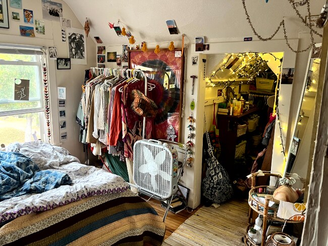 Foto del edificio - 227 S 4th St