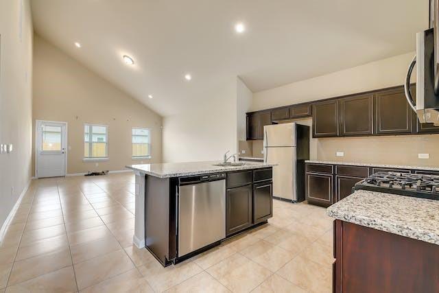 Building Photo - 7020 Ranchito Dr