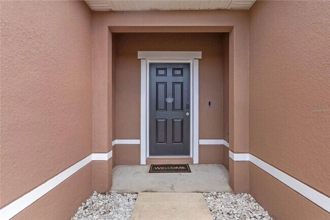 Foto del edificio - Single family home now available!