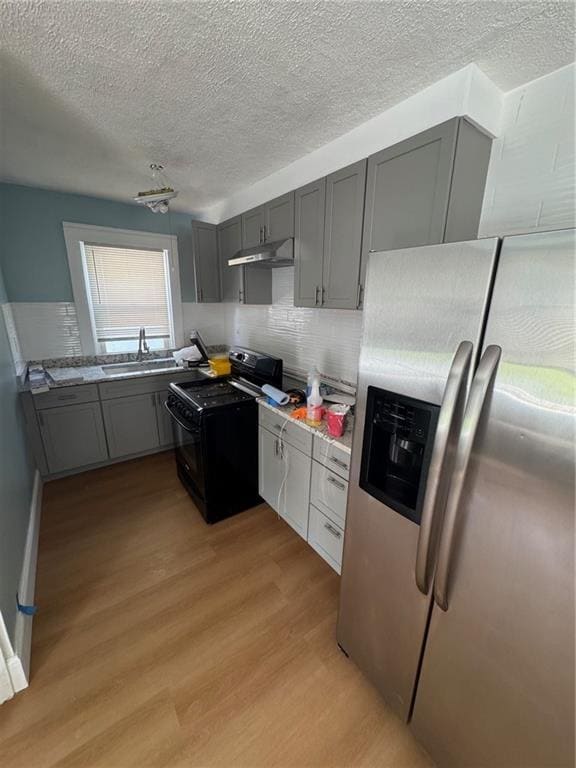 Building Photo - 694 Killingly St
