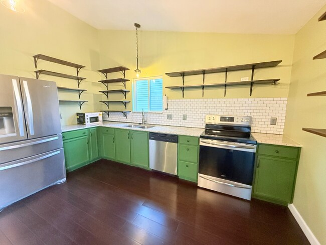 Foto del edificio - 1805 N 207th St