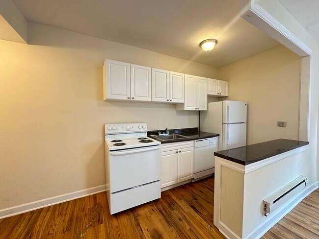 Foto del edificio - 555 W Aldine Ave