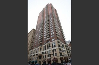 Building Photo - 41 E 8th St
