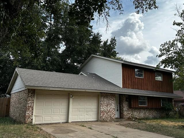 Foto del edificio - 405 Steeple Ridge Rd