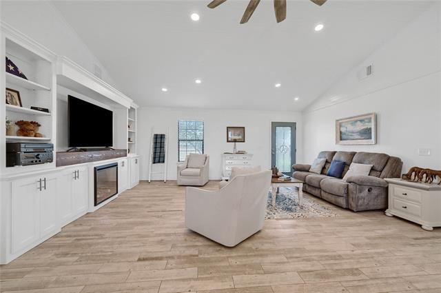 Foto del edificio - 132 Windmill Dr