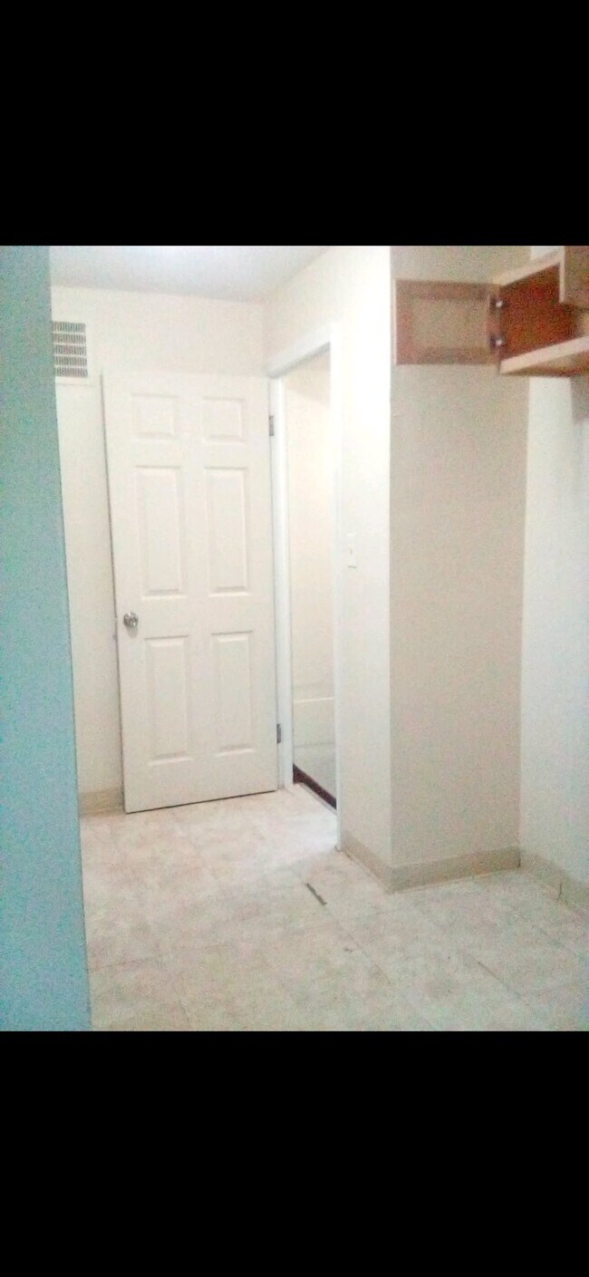 Foto del edificio - 13508 Thraves Rd