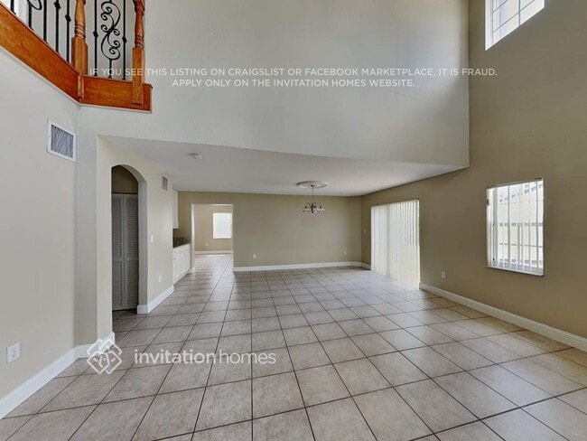 Building Photo - 9229 SW 157th Ct